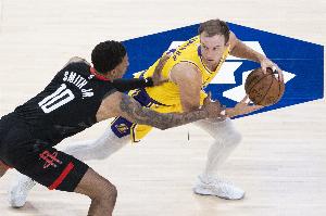 764399